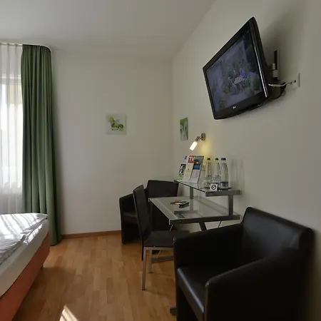Businesshotel Rosenau Hotell 3*